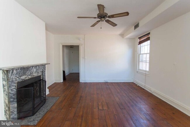 Foto del edificio - 916 Spruce St