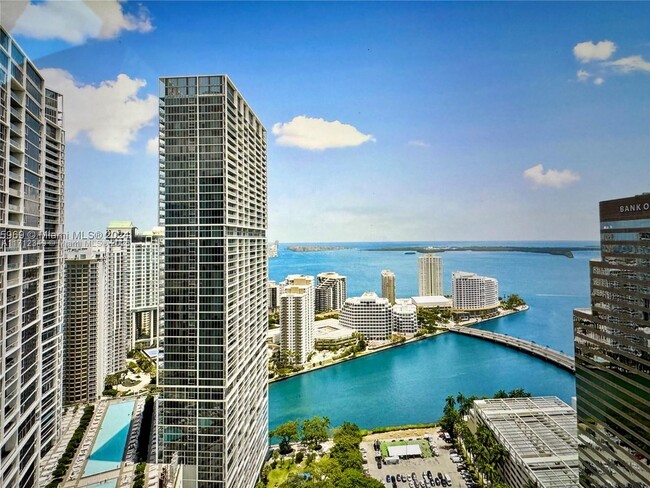 Foto del edificio - 500 Brickell Ave