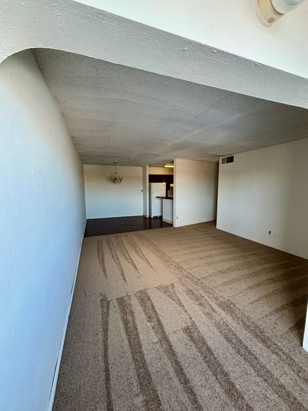 Foto del edificio - 1400 Millersport Hwy