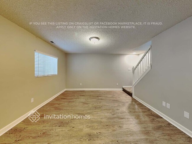 Foto del edificio - 7217 Moss Bluff Ct