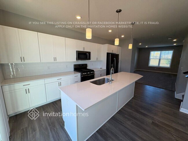 Foto del edificio - 7522 38th St N