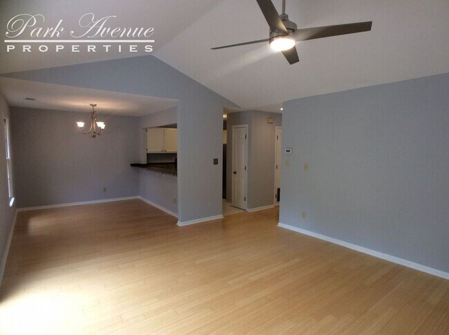 Building Photo - 3302 Selwyn Farms Ln