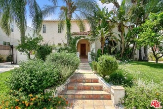 Building Photo - 333 S McCarty Dr