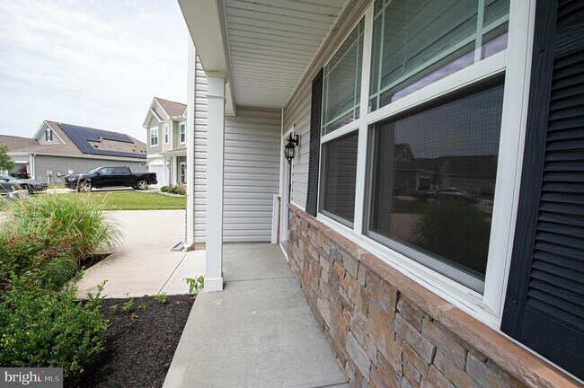 Building Photo - 407 Twin Creeks Dr