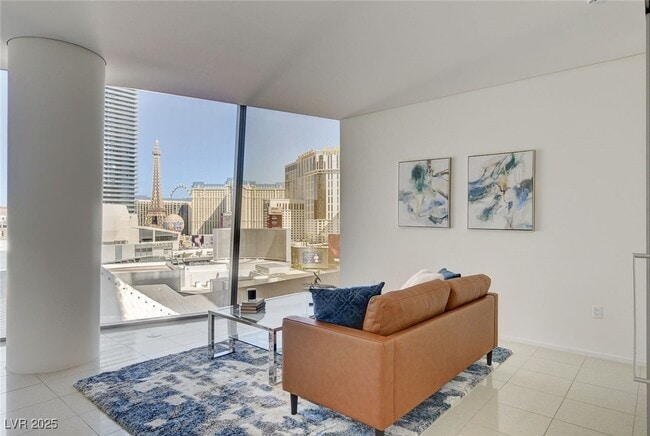 Building Photo - 3726 S Las Vegas Blvd