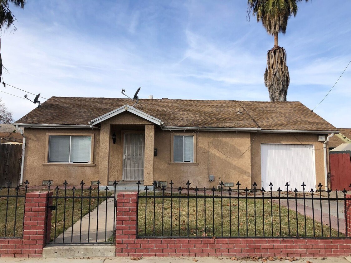 117 West Ave N, Turlock, CA 95380 House Rental in Turlock, CA