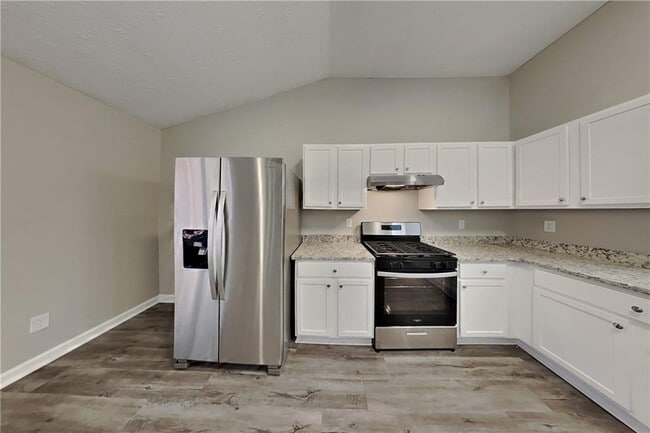 Foto del edificio - 5520 Somer Mill Rd