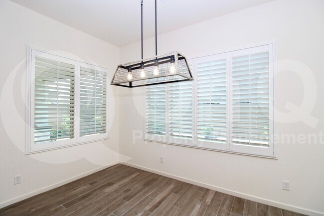 Building Photo - 21119 E Poco Calle