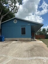 Building Photo - 509 Central Ave
