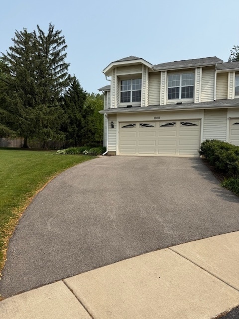 Building Photo - 600 Sturnbridge Ln