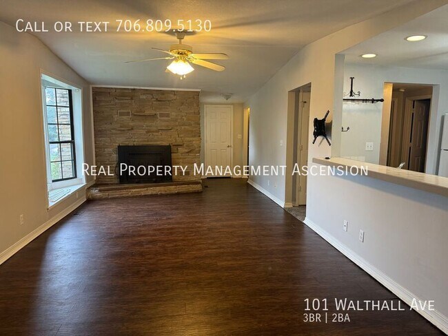Foto del edificio - 101 Walthall Ave