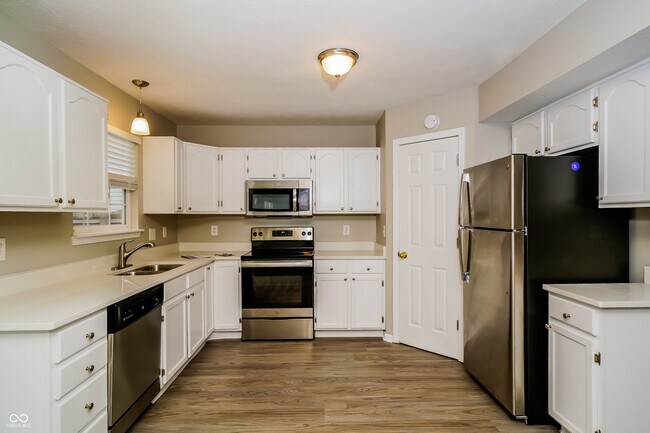 Building Photo - 1991 Calvert Cir