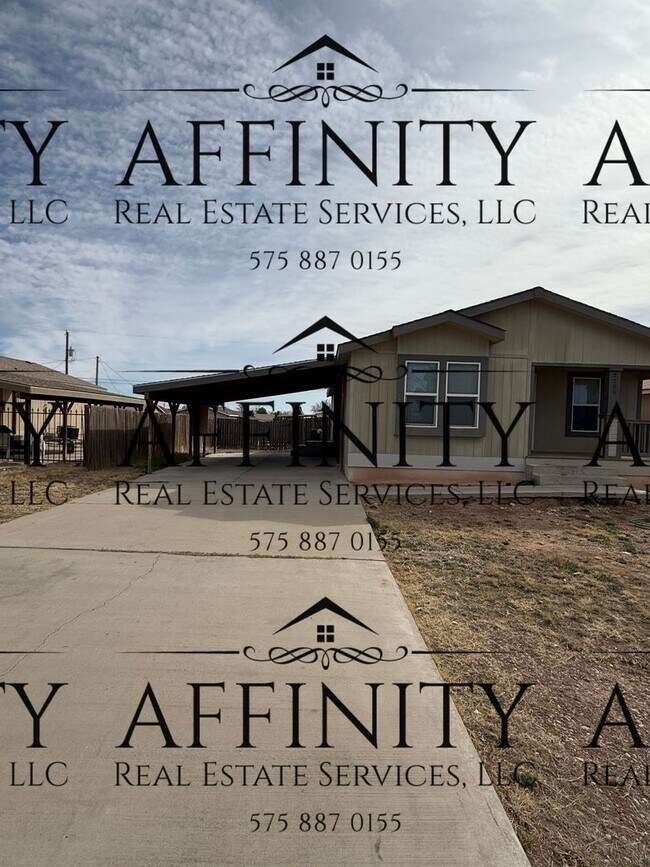 Foto del edificio - Three bedroom home