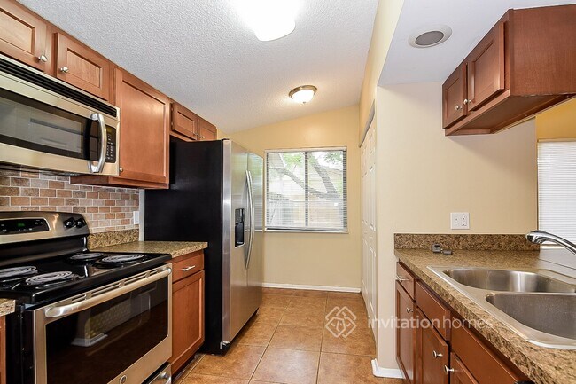 Building Photo - 7907 Osteen Rd