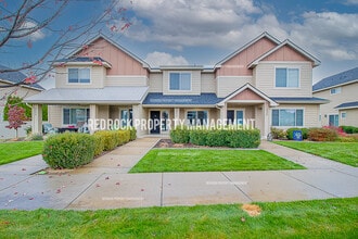 Building Photo - 2230 N Country Vista Blvd