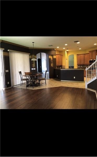 Building Photo - 4640 Royal Birkdale Way