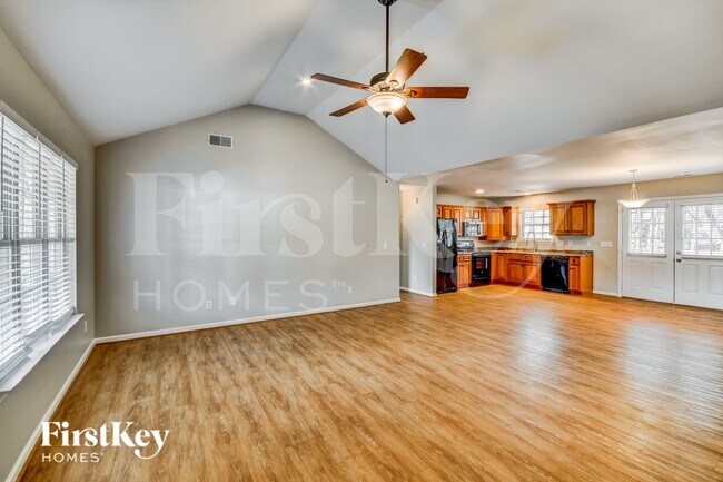 Building Photo - 290 Mill Rd