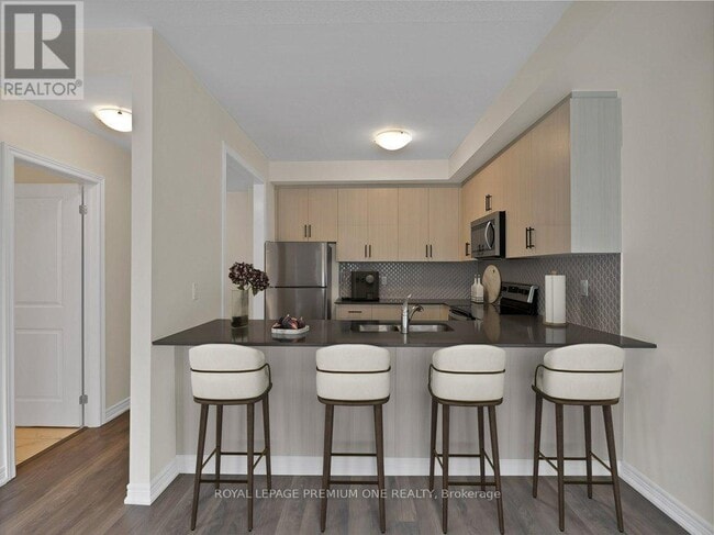 Photo du bâtiment - 9470-9470 The Gore Rd
