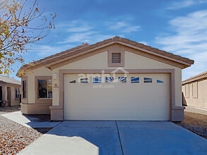 Building Photo - 12427 N Floating Feather Ln