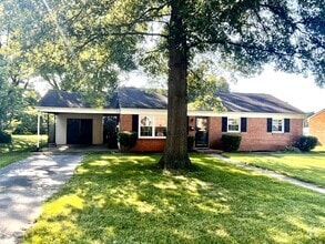 Building Photo - 406 Barbee St