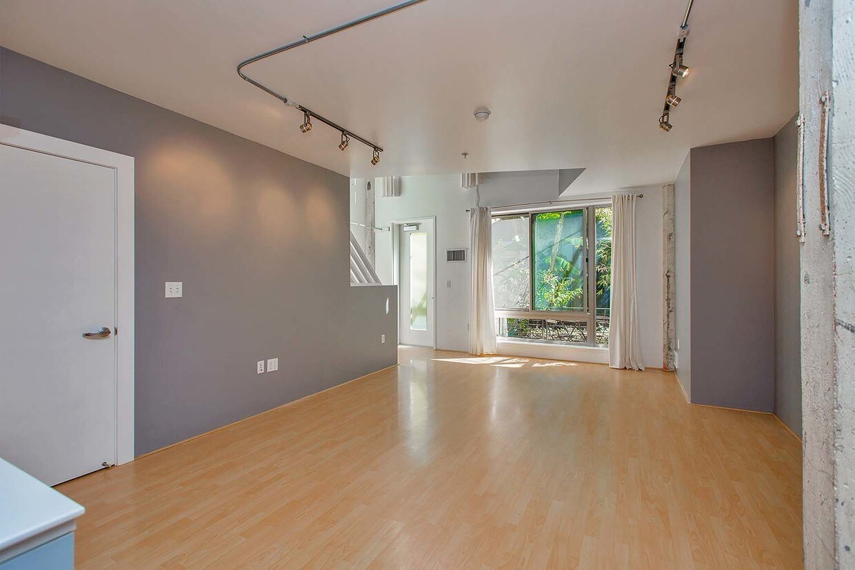 Foto principal - 1201 Pine St