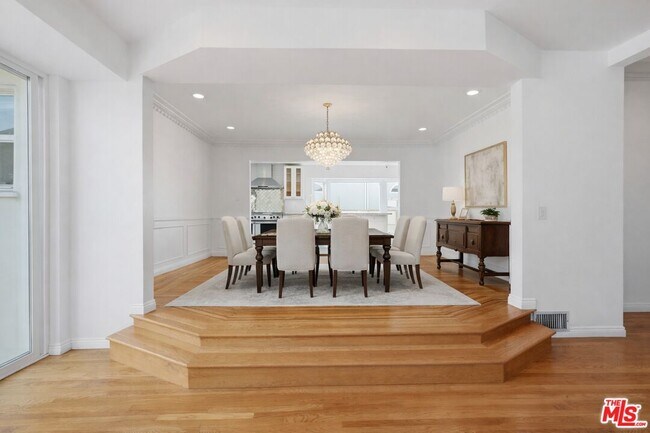 Foto del edificio - 1170 S Beverwil Dr