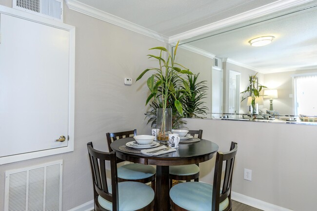 Foto del edificio - The Granite Club Apartments