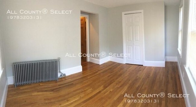 Building Photo - 3 bedroom in Wakefield MA 01880