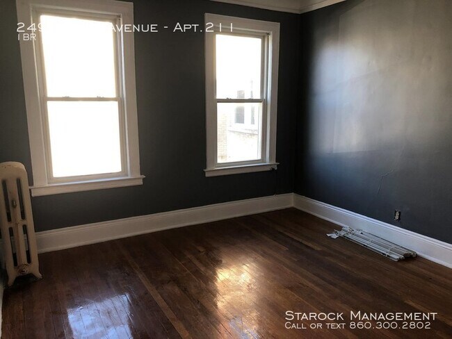 Building Photo - 249 Sisson Ave