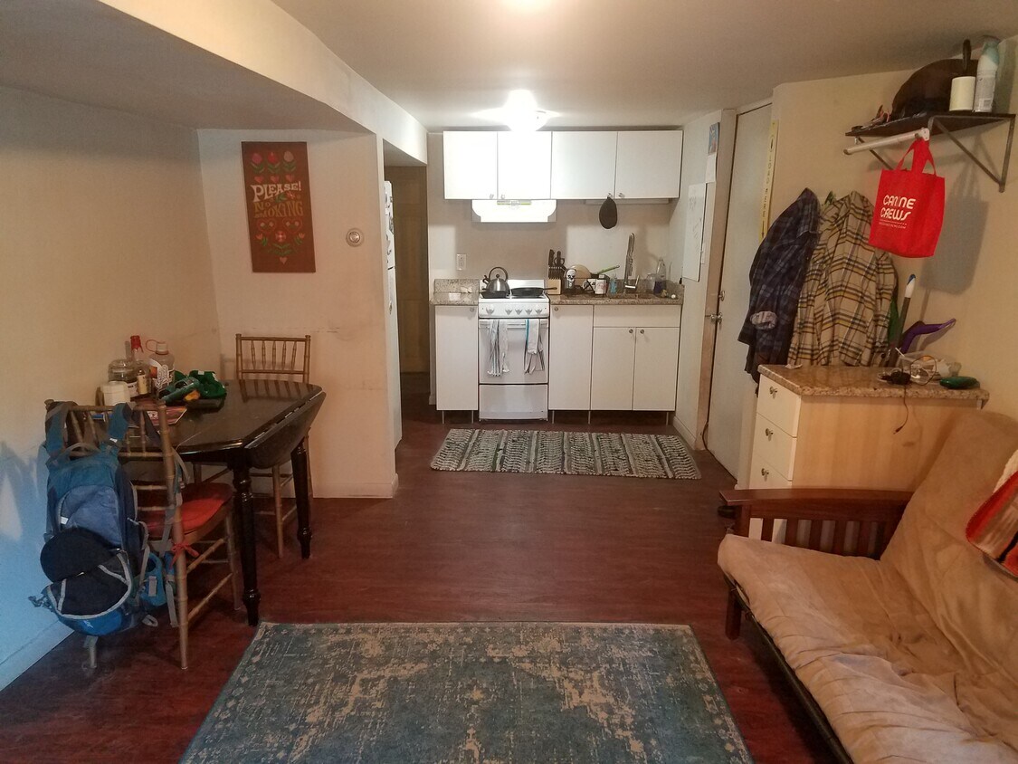 Foto del edificio - 2855 N Kedzie Ave
