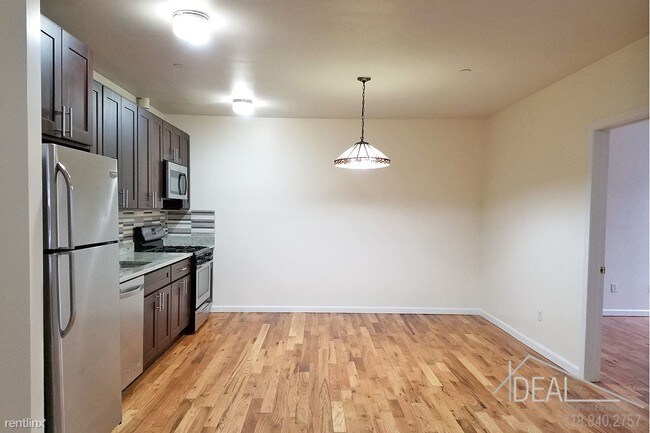 Foto del edificio - 252 15th St