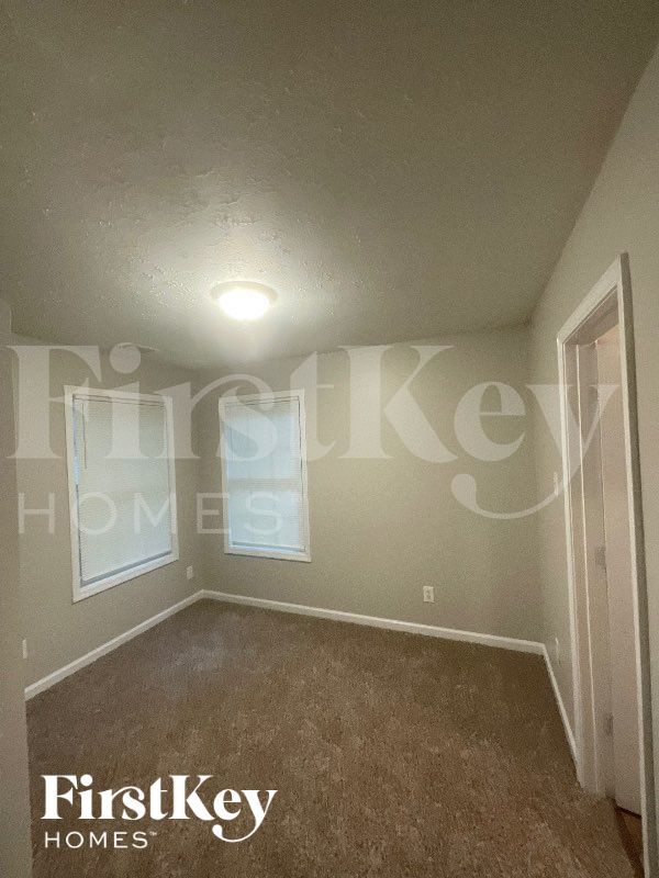 Foto del edificio - 4388 Marjorie Rd SW