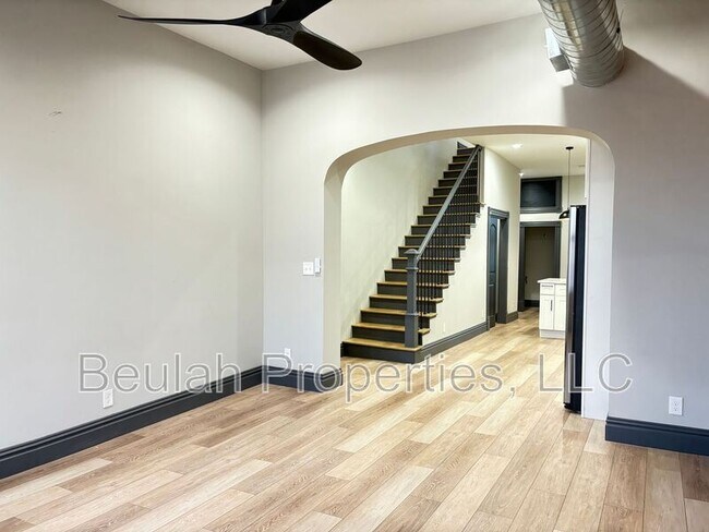 Foto del edificio - 1836-1838-1838 S 10th St