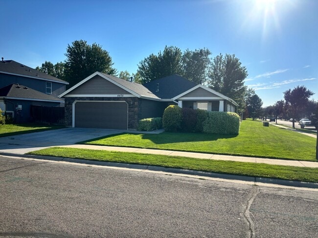 Building Photo - 4475 N Supai Ave