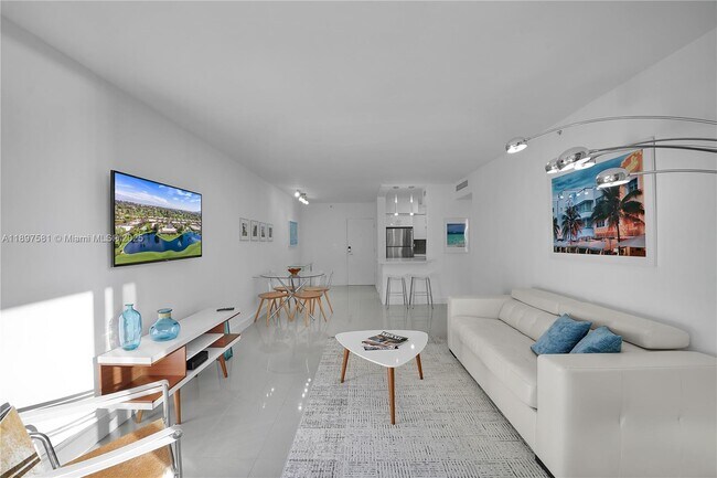 Foto del edificio - 1500 Bay Rd