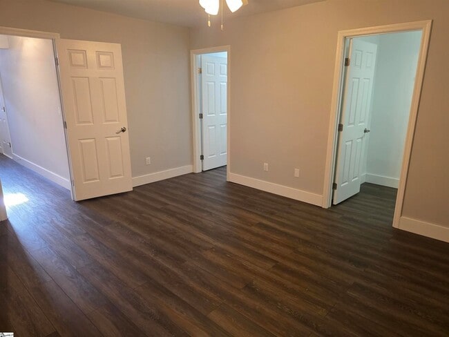 Photo - 226 Cambria Ct Townhome