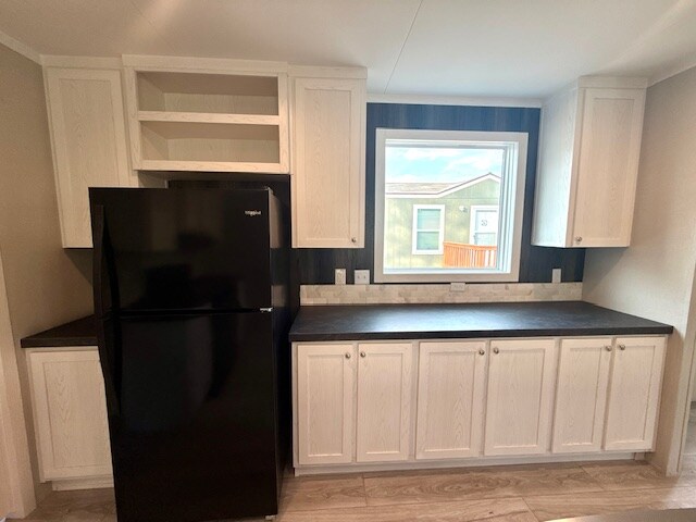 Foto del edificio - 15927 S Flores Rd