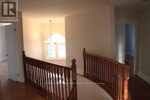 Photo du bâtiment - 1379 Norenko Ct