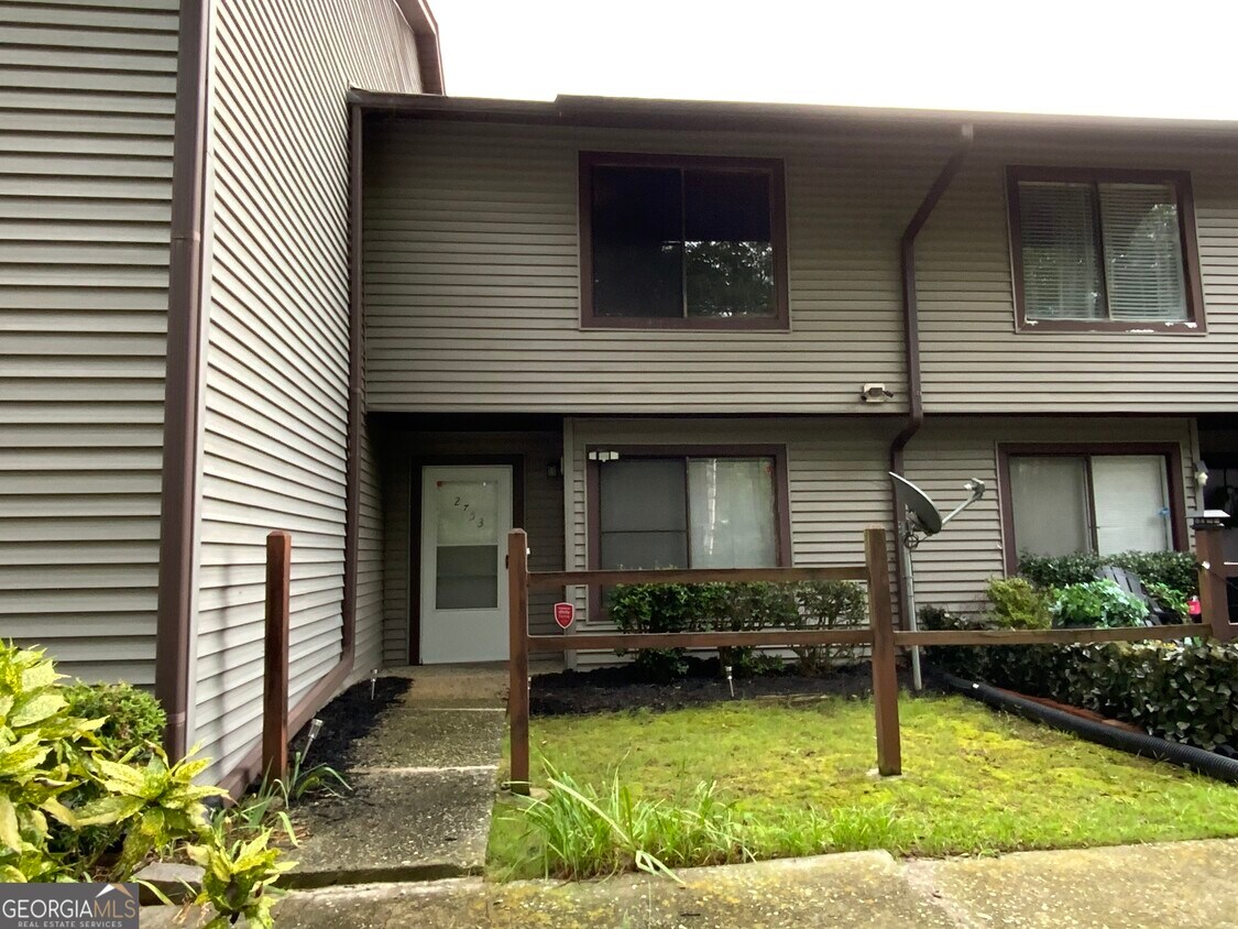 Primary Photo - 2753 Whitewater Ct