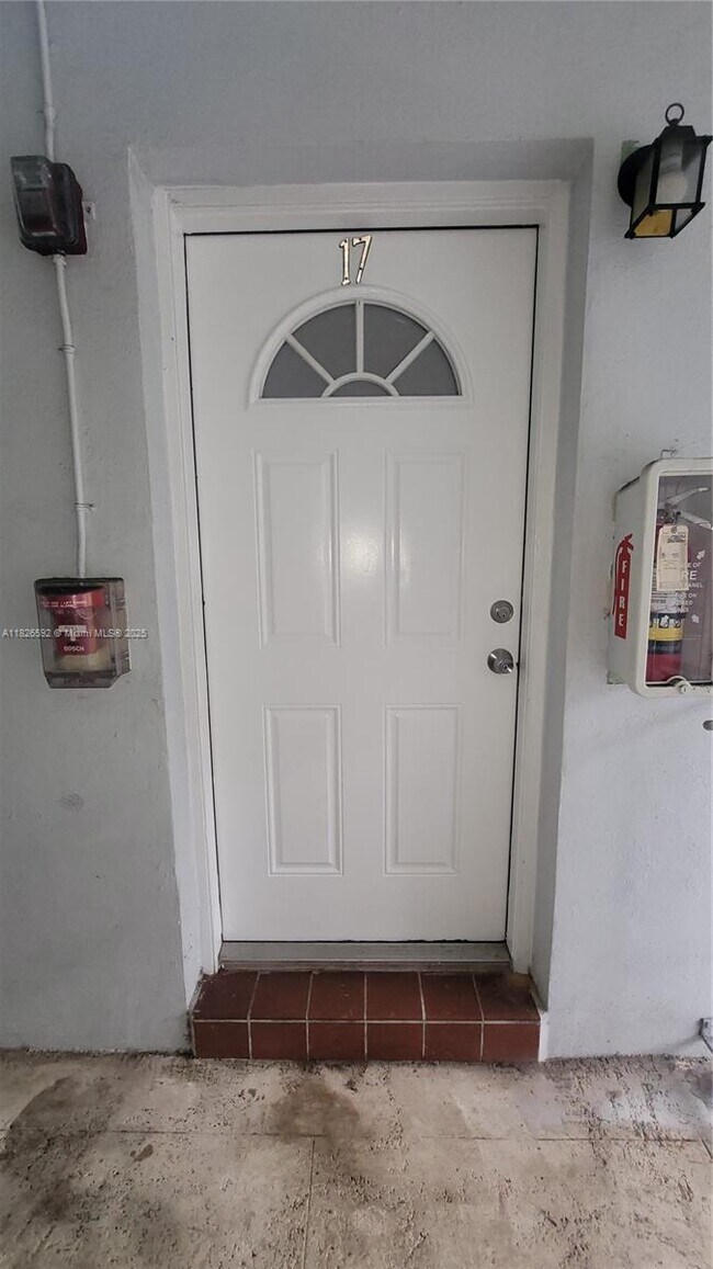 Foto del edificio - 2615 SW 22nd Ave