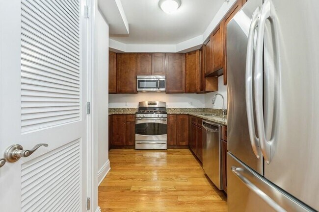 Foto del edificio - 809-815 22nd St