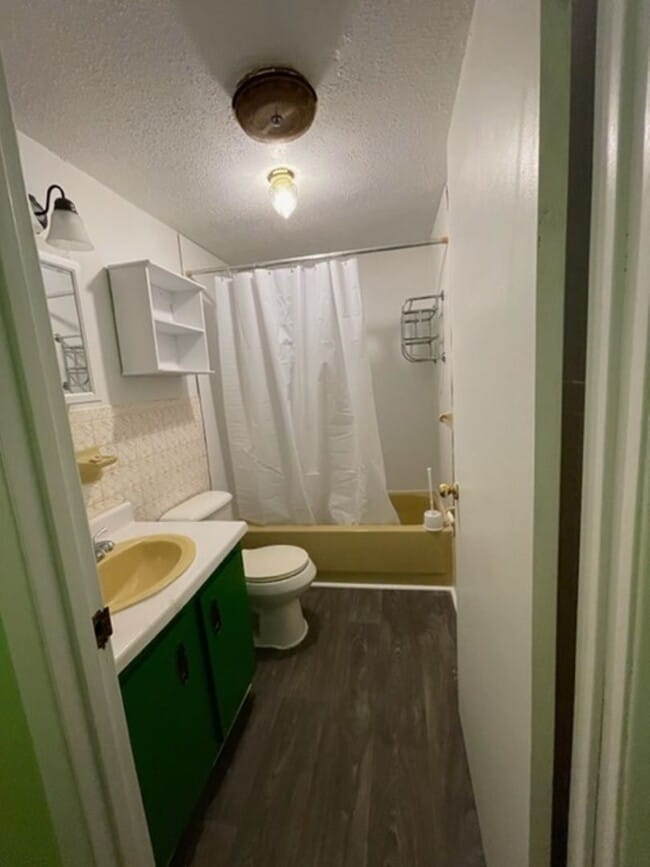 Foto del edificio - 1 Bedroom 1 bath apartment in Maryville Credit and Background Check required. Call Debra Johnson ...