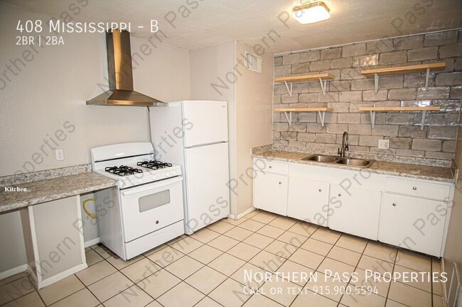 Building Photo - Lovely 2-Bedroom Apartment w/ Water Included!