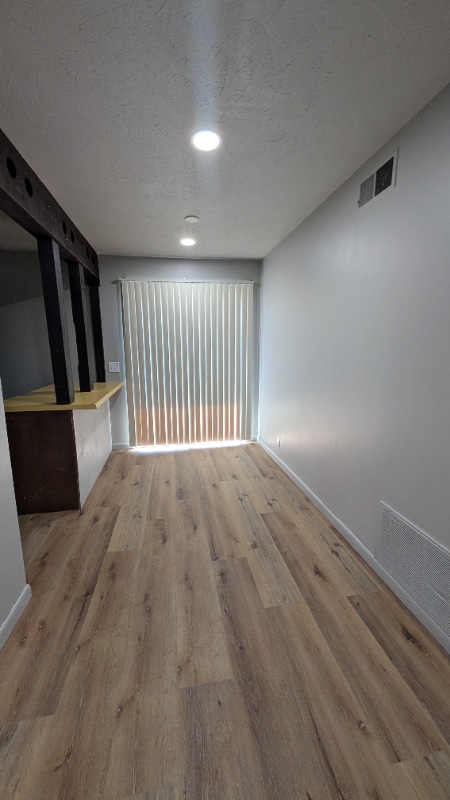 Building Photo - 815 E Wayne Ave