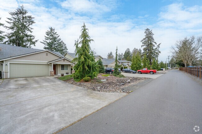 Building Photo - Orchard Heights