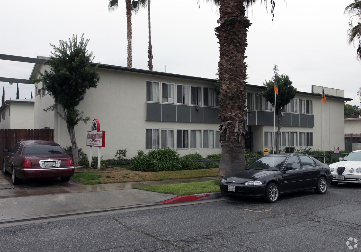 Foto del edificio - Champion Oaks Apartments