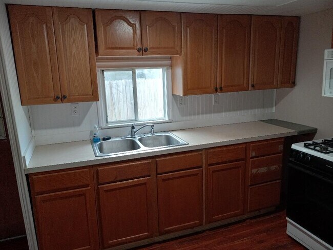 Foto del edificio - 5231 80th St N