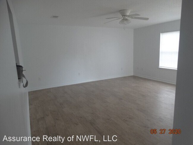 Building Photo - 552 Brock Ave