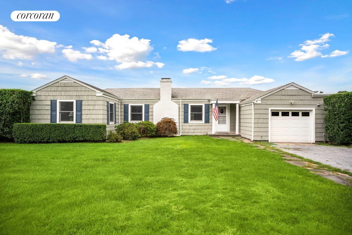 19 Ave, Westhampton, NY 11977 House Rental in Westhampton, NY