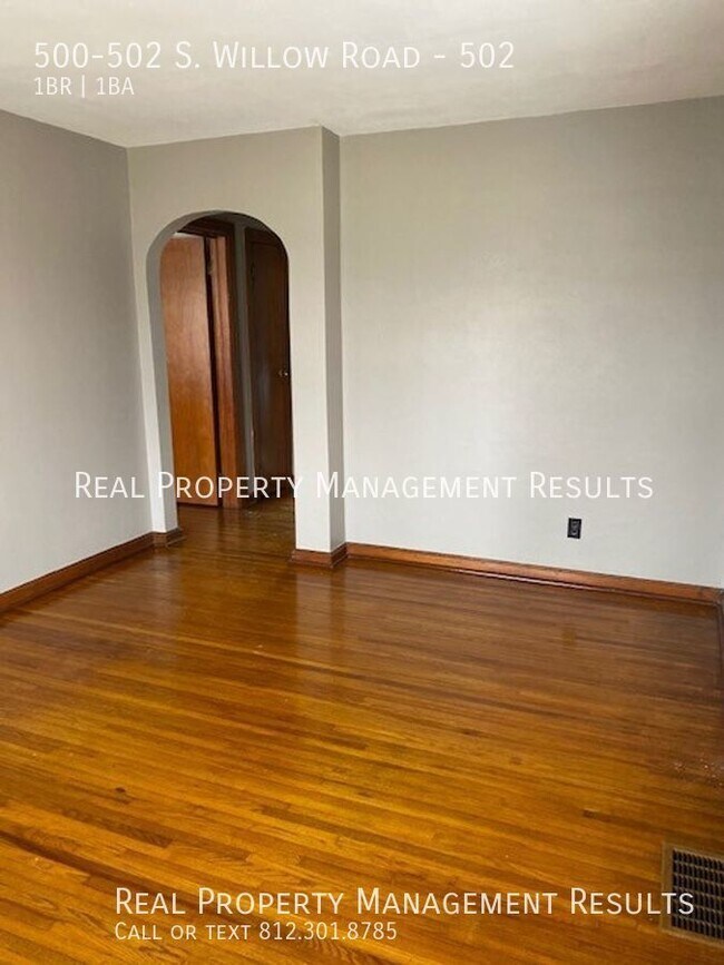 Foto del edificio - 500-502 S. Willow Road-502